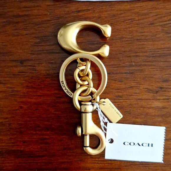 COPY - Coach Bag Charm Key Chain in Brass Color - Picture 1 of 3